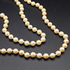 Marvella Vintage Faux Pearl Necklace Set Hand Knotted Cream Glass Bead‎ 2pc 6mm